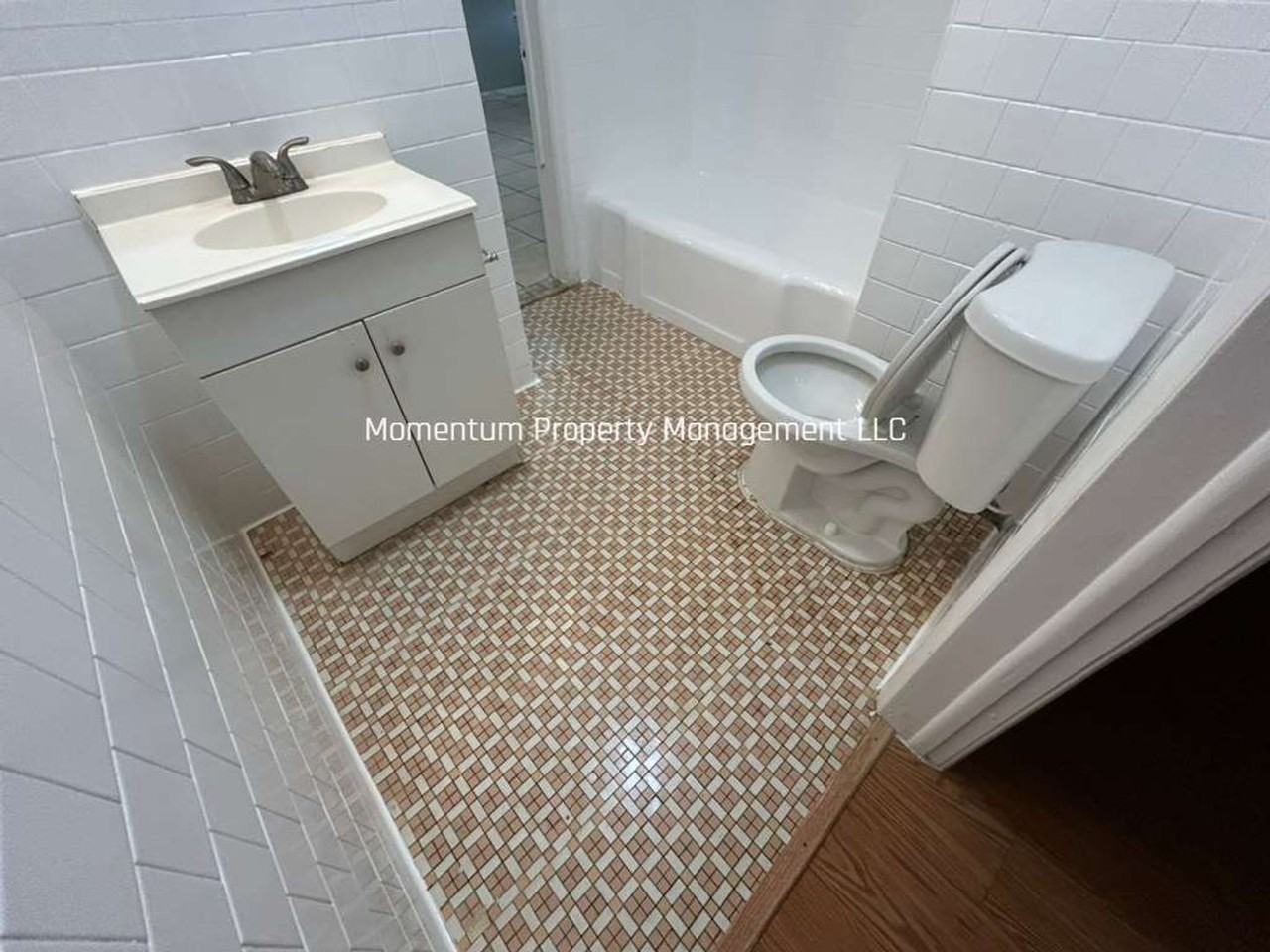 3211 5th Ave S - Photo 5 of 9