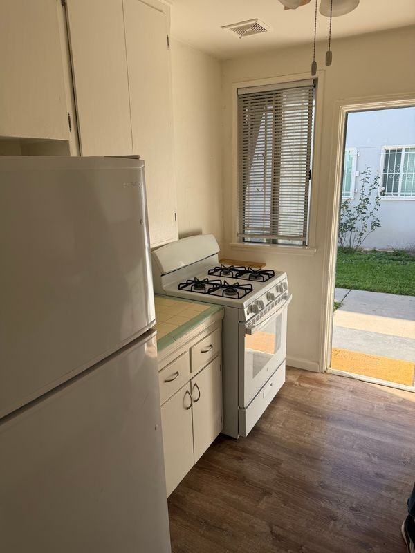 3477 Carmona Ave - Photo 7 of 25