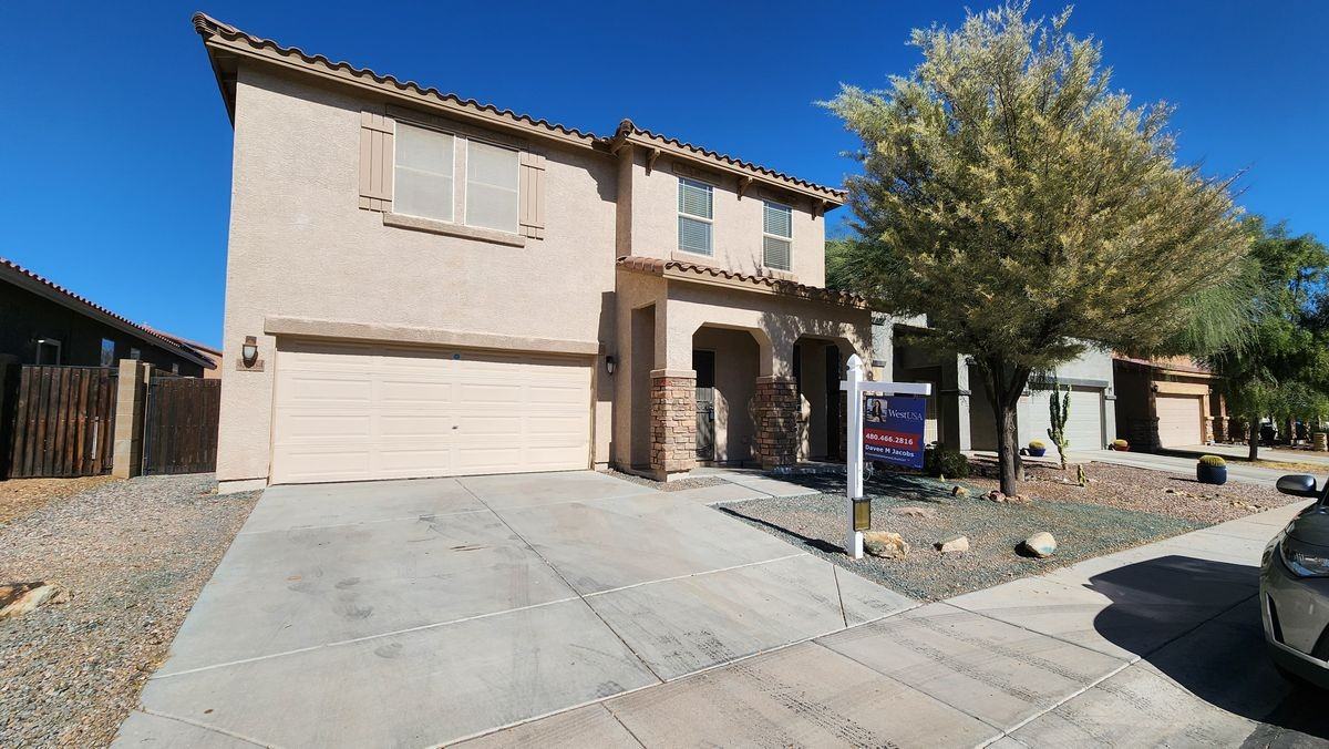 42564 W Palmyra Ln