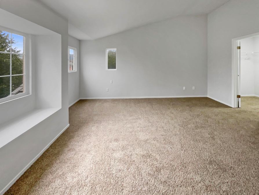 4455 Meadow Valley Cir - Photo 2 of 21