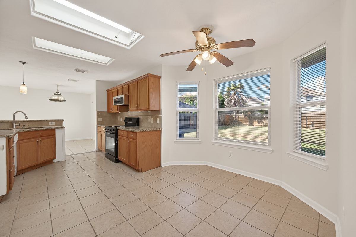 2883 Lost Cove Ct - Photo 7 of 13