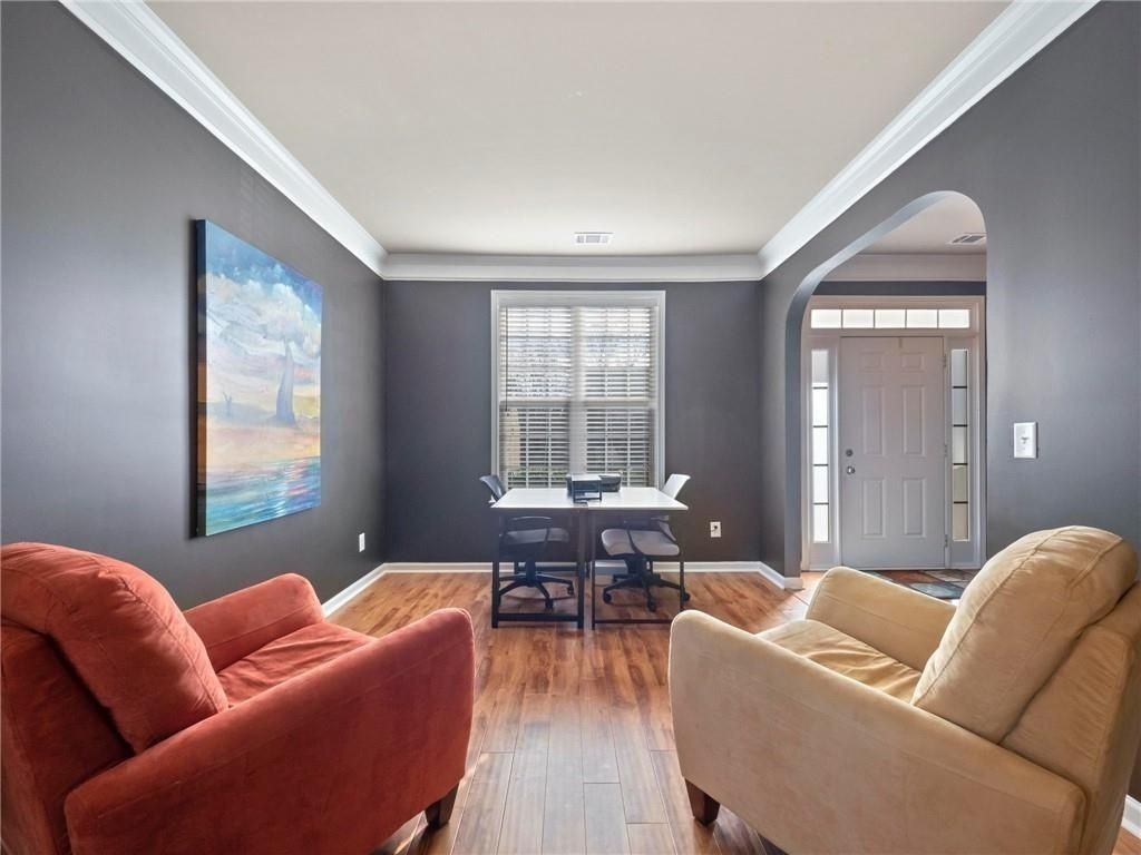 1704 Ammon Falls Ct - Photo 4 of 41