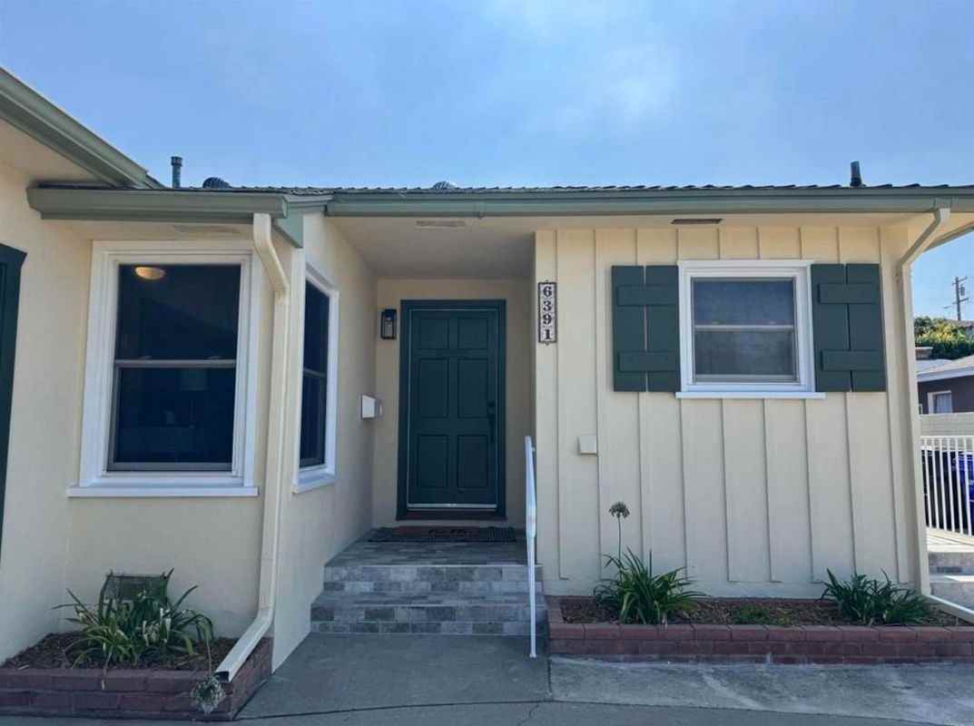 6391 Estrella Ave - Photo 2 of 21