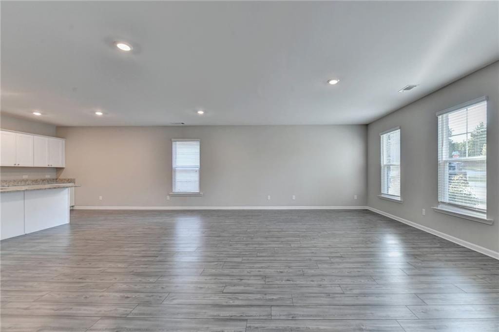 4806 Waxwing St - Photo 3 of 40