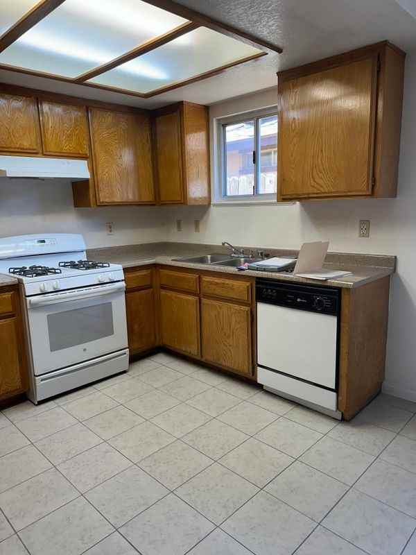 16435 Orange St ##B - Photo 5 of 15