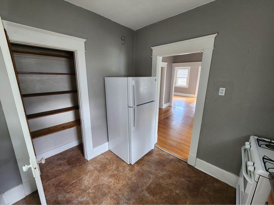 1313 Highway Ave #2 - Photo 3 of 11