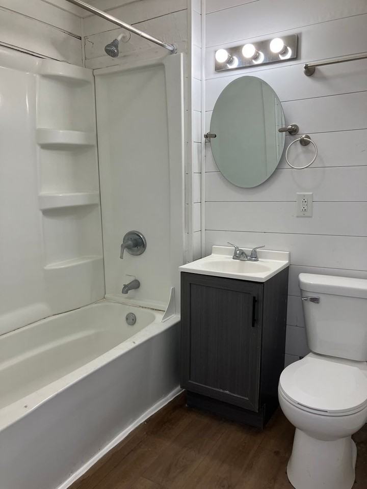 624 2nd Ave - Photo 5 of 16