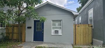 featured image of 2909 N 17th St