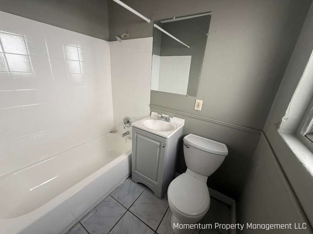 2909 N 17th St - Photo 7 of 10