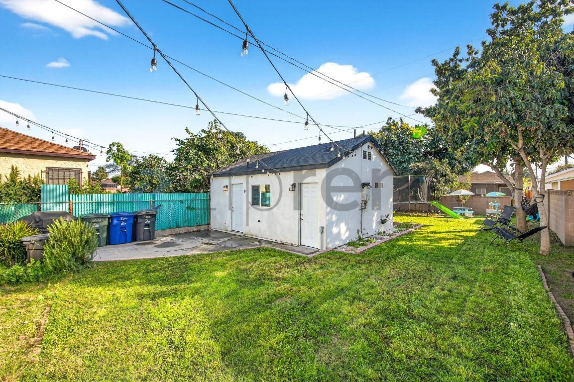 3300 Wisconsin Ave #B - Photo 2 of 12