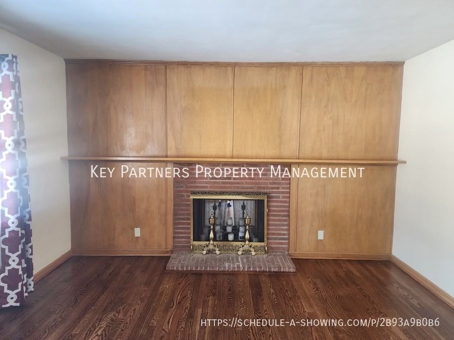 7701 Roe Ave - Photo 3 of 21