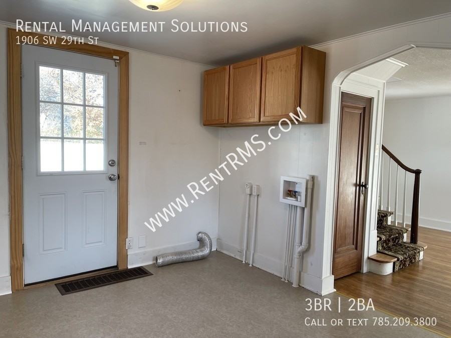 1906 Sw 29th St - Photo 7 of 27