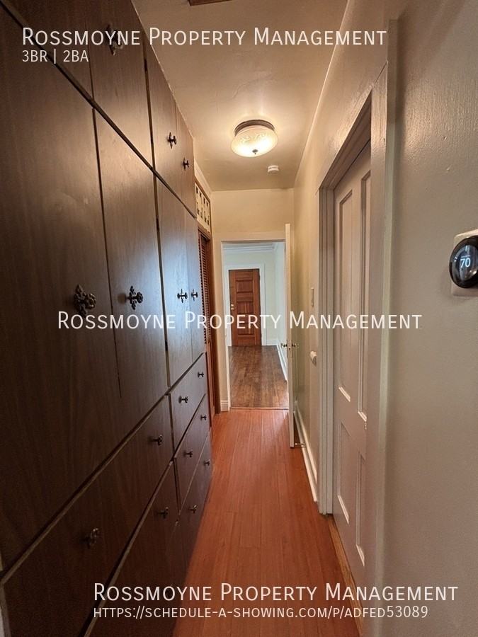 5071 Romaine St - Photo 6 of 14