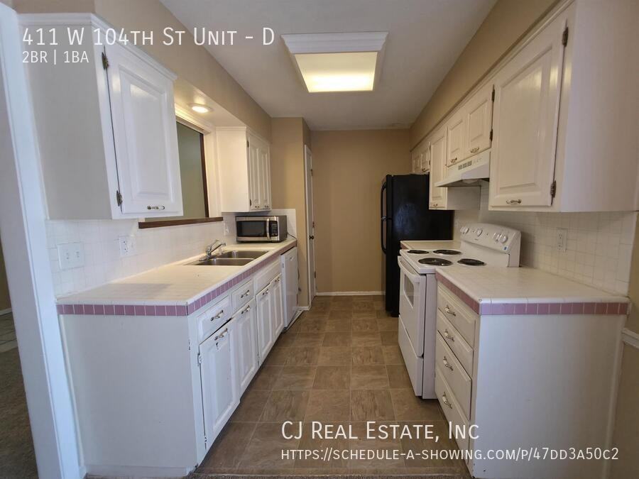 411 W 104th St #D - Photo 6 of 11