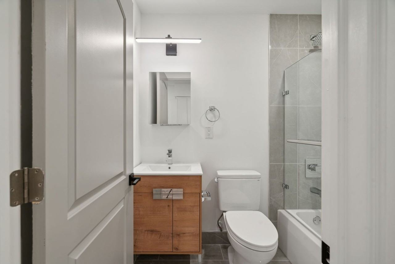 Brand New Fishtown Apartments - Photo 7 of 40