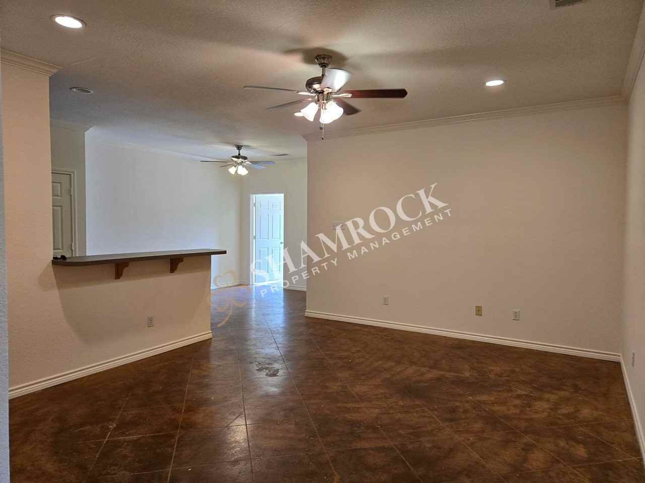 3004 Palomino Trl - Photo 2 of 13