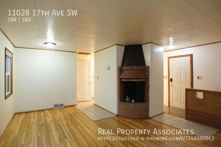 11028 17th Ave Sw - Photo 2 of 19