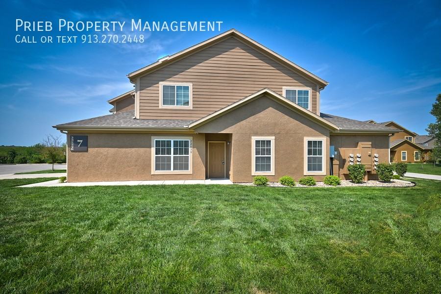 12643 S Prairie Creek Rd #30 - Photo 2 of 19