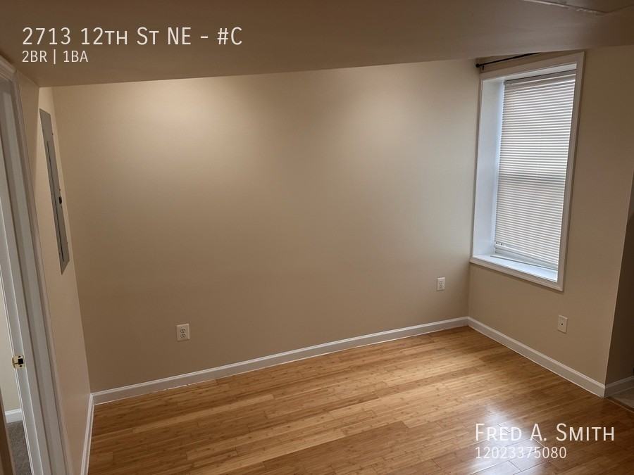 2713 12th St Ne #C - Photo 2 of 11