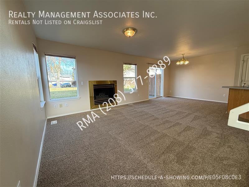 5937 N Cobbler Ln - Photo 4 of 17