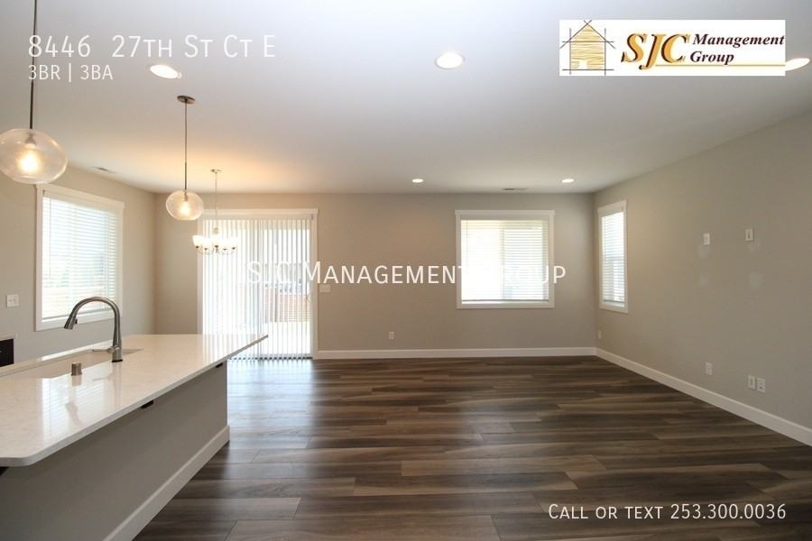 8446 27th Street Ct E - Photo 5 of 29