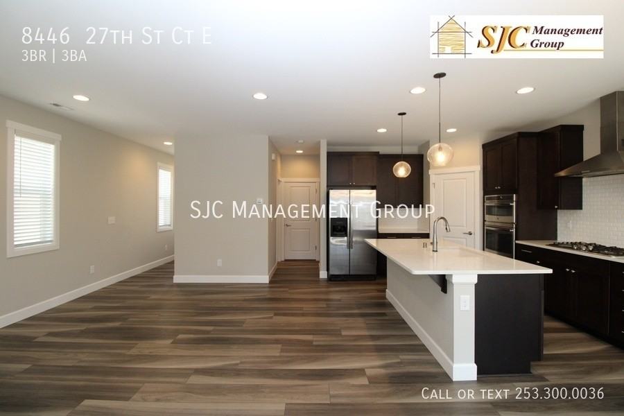 8446 27th Street Ct E - Photo 6 of 29