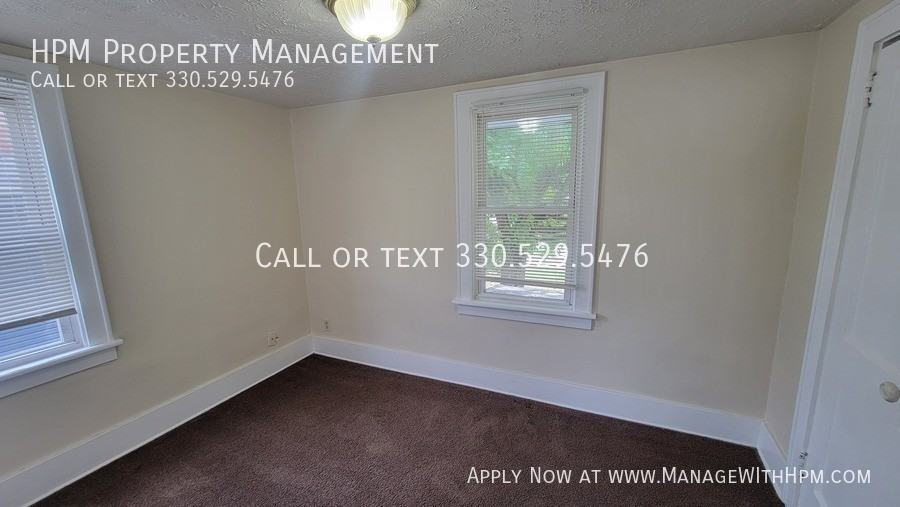 1573 East Ave - Photo 3 of 10