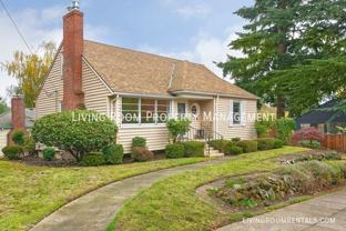 3010 Se 36th Ave - Photo 1 of 1