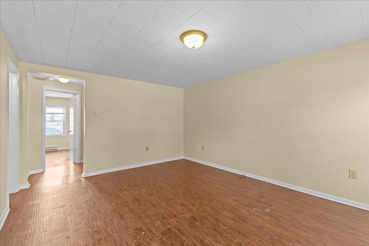 365 Saint Paul St - Photo 5 of 14