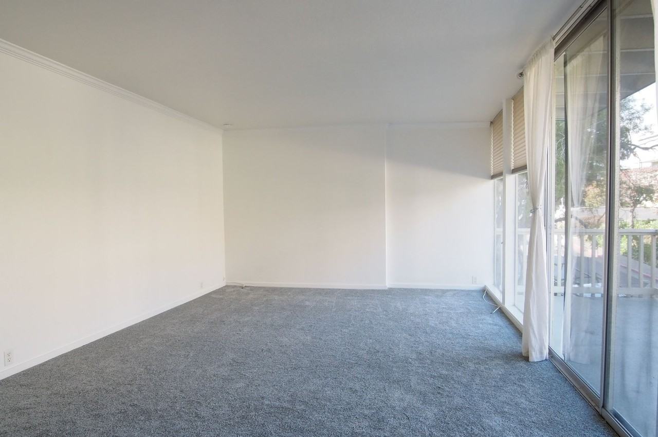 32 Andrew Dr #124 - Photo 3 of 29