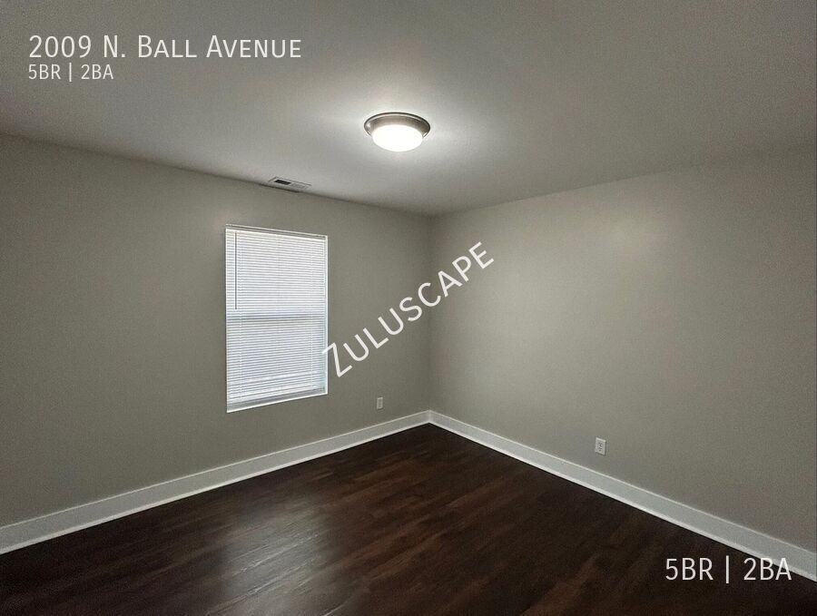 2009 N Ball Ave - Photo 2 of 14