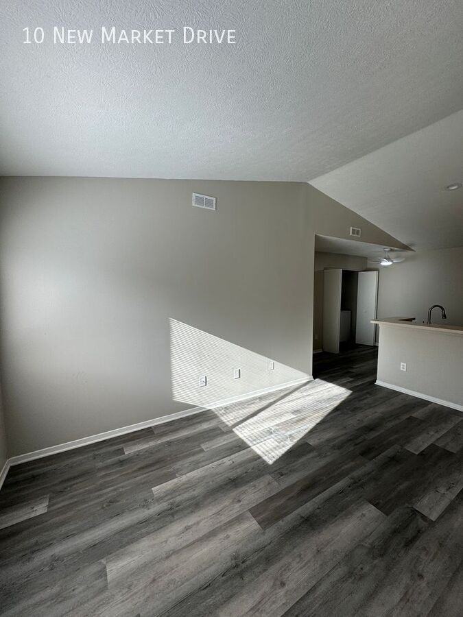 10 New Market Dr - Photo 4 of 28