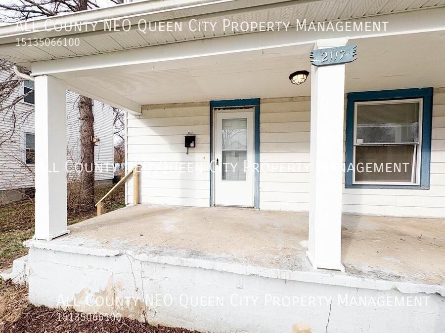 2117 Sherer Ave - Photo 3 of 28