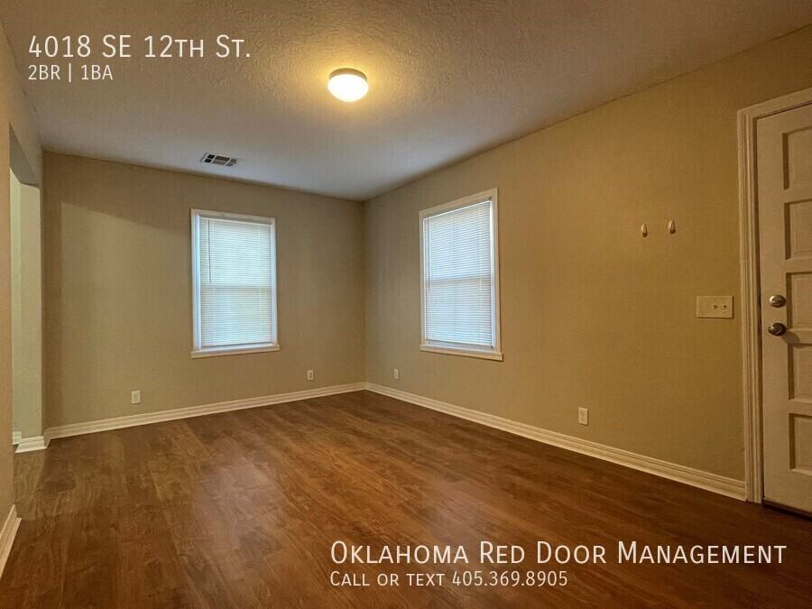 4018 Se 12th St - Photo 5 of 9