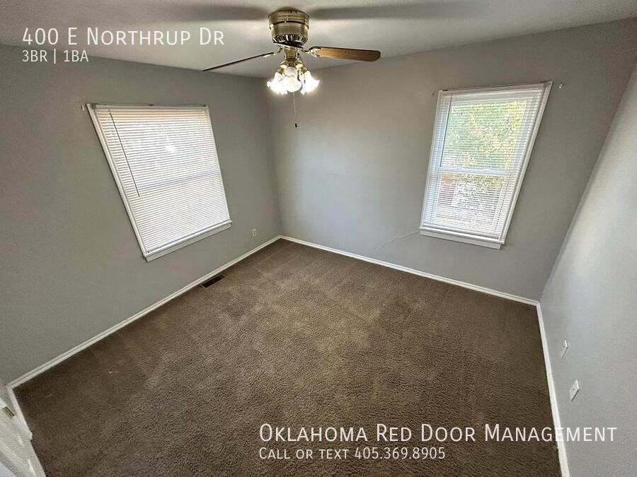 400 E Northrup Dr - Photo 4 of 15