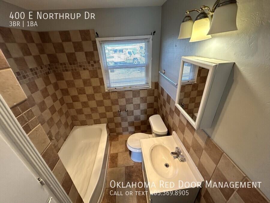 400 E Northrup Dr - Photo 7 of 15