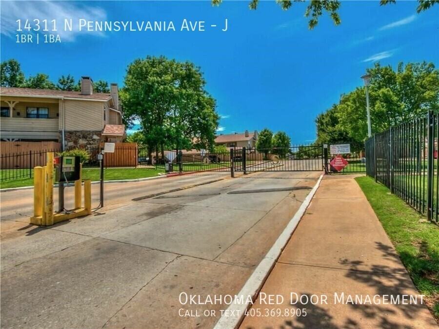 14311 N Pennsylvania Ave #J - Photo 2 of 17