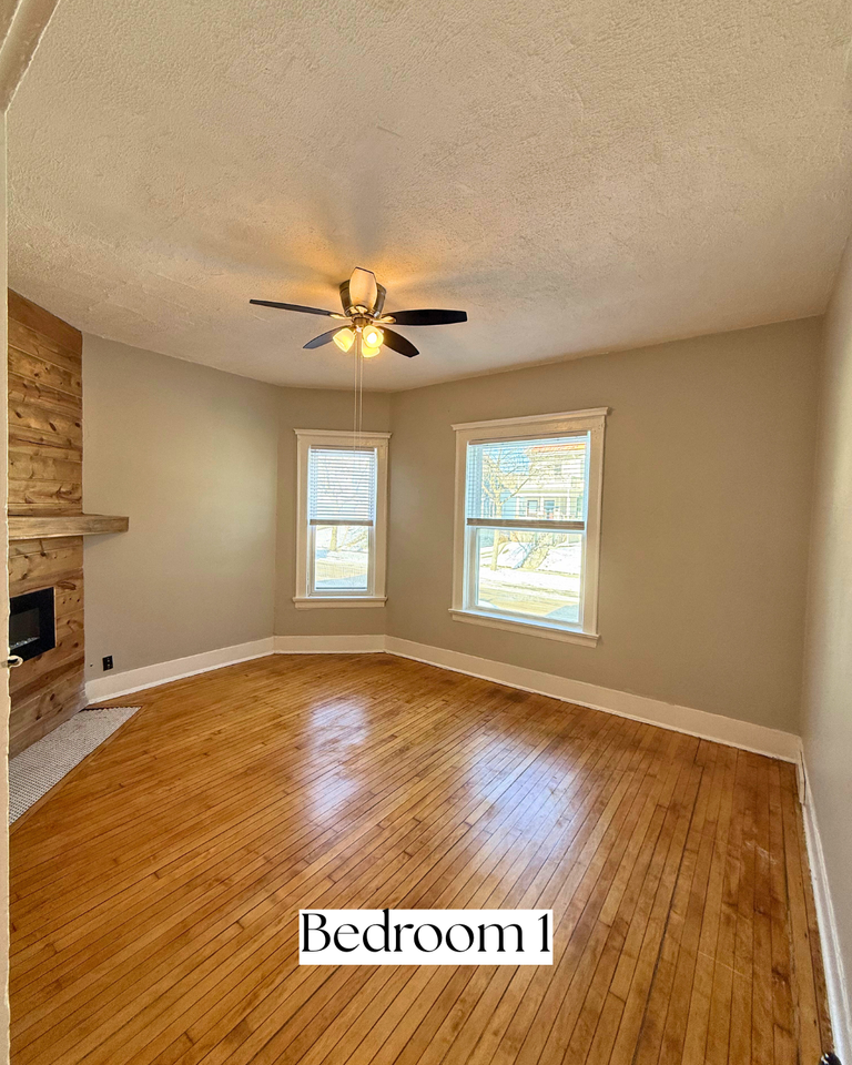 133 E Lloyd St - Photo 3 of 34