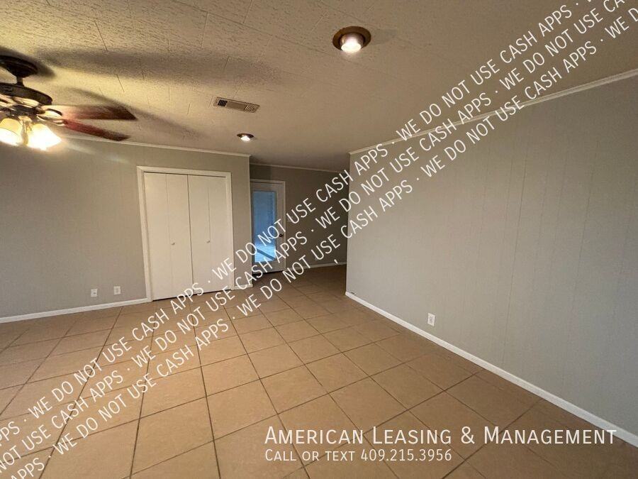 2618 Grand Blvd - Photo 4 of 16