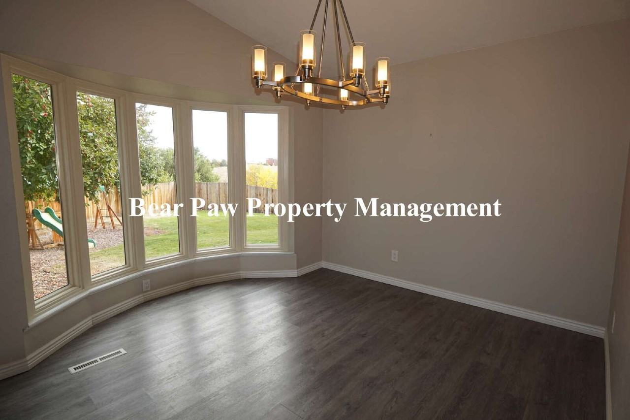 13856 W 2nd Ave - Photo 4 of 28