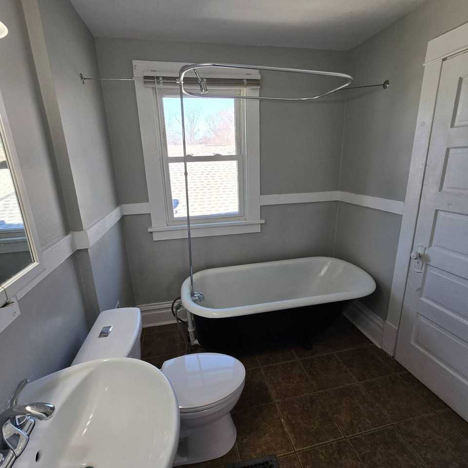 1178 26th Street A - Photo 5 of 9