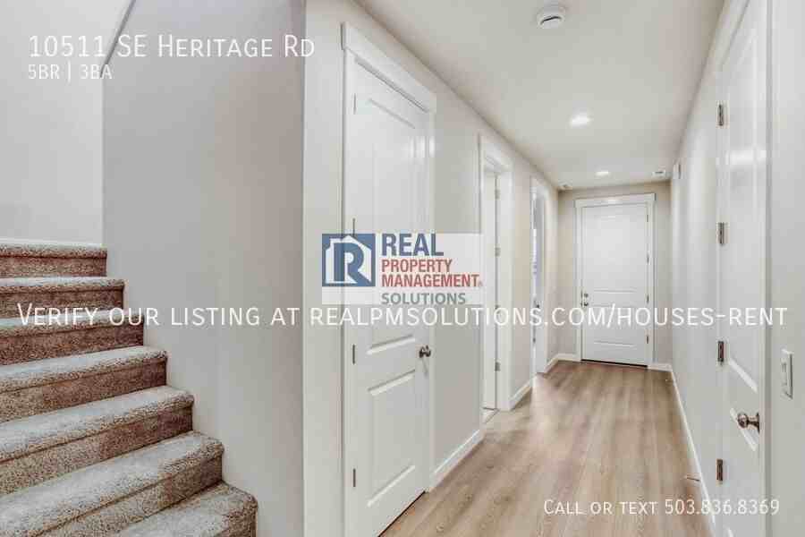 10511 Se Heritage Rd - Photo 3 of 32