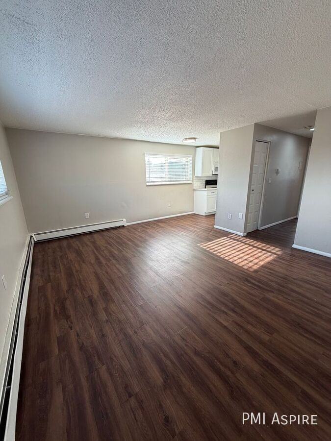 1065 Saulsbury St #101