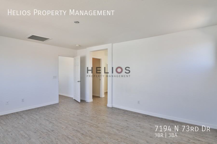 7194 N 73rd Dr - Photo 7 of 32