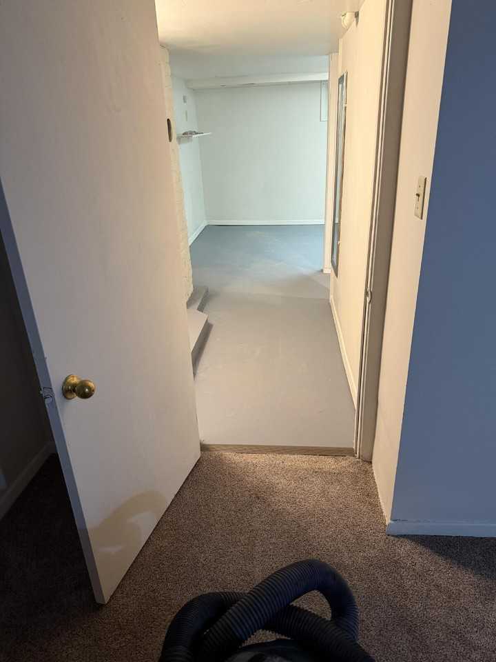 210 S Black Ave #4 - Photo 6 of 11