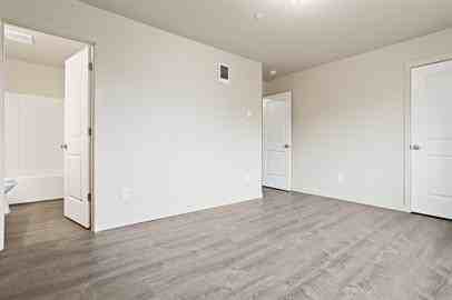 535 Se Sheridan Rd #H - Photo 5 of 19