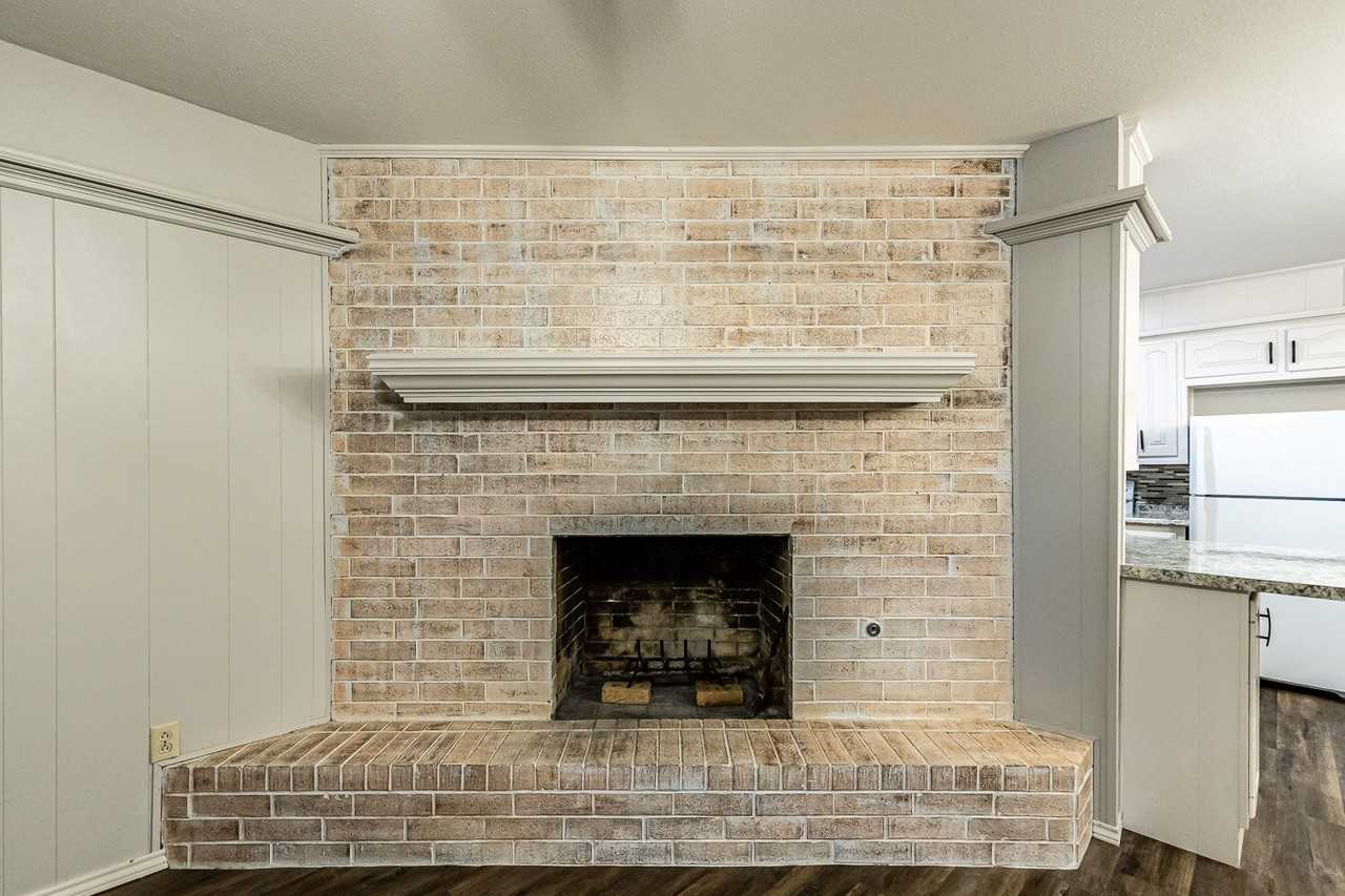 7005 Geneva Ave - Photo 3 of 25