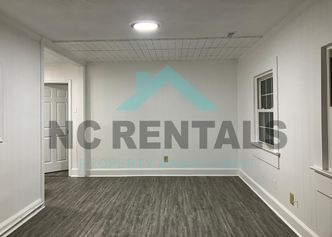 712 Edgecombe Ave - Photo 4 of 16