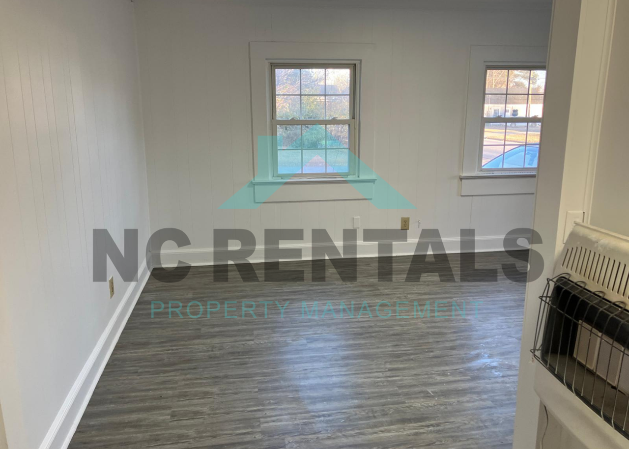 712 Edgecombe Ave - Photo 5 of 16