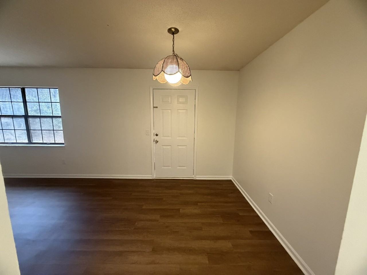 1460 Sunset Blvd Apt 3 - Photo 5 of 12